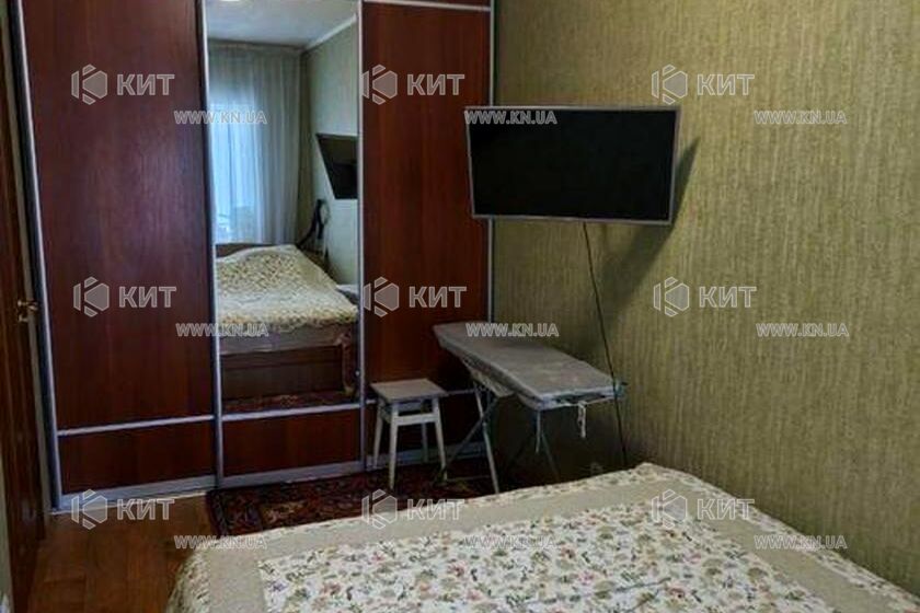 Продаж квартири Харків, ХТЗ, Рогань, 45м²