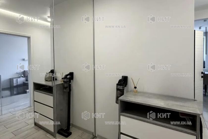 Продажа квартиры Харьков, МЖК Интернационалист, 45м²