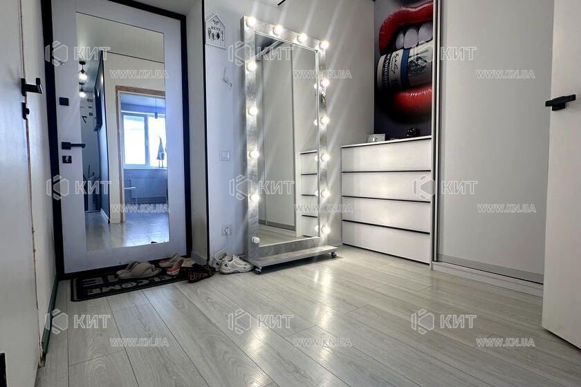 Продажа квартиры Харьков, Салтовка(Бараб.,Украина), 33м²
