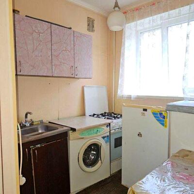 Продажа 	 Харків,  Старопрудна вул.   4