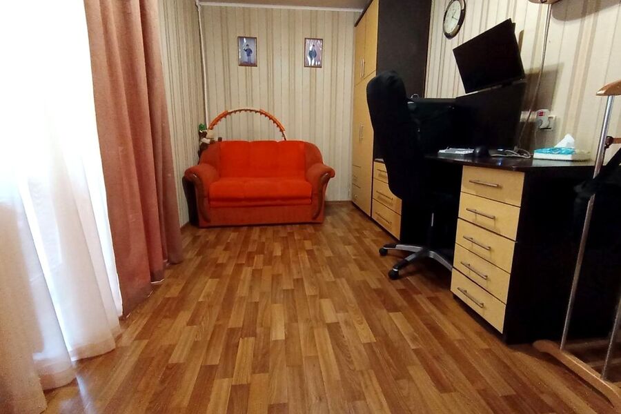 Продаж квартири Харків, ХТЗ, Рогань, 40.5м²