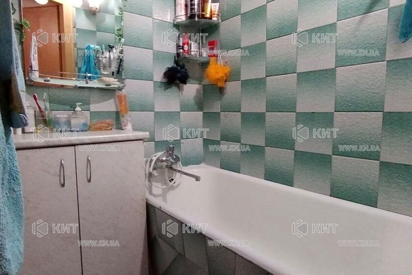 Продаж квартири Харків, ХТЗ, Рогань, 40.5м²