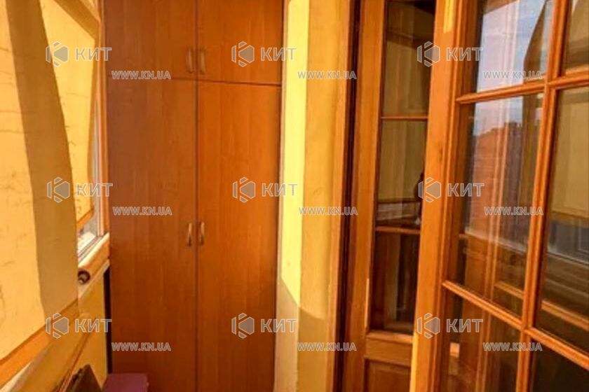 Продаж квартири Харків, ХТЗ, Рогань, 52м²