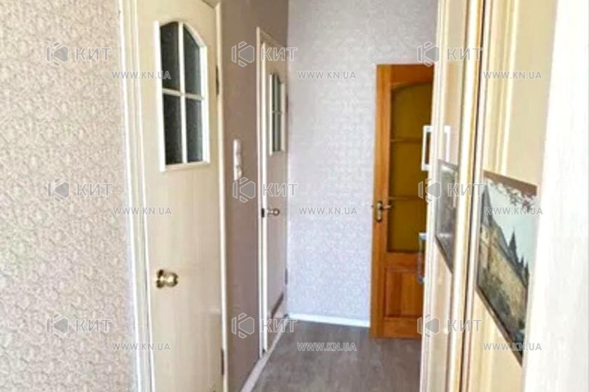 Продаж квартири Харків, ХТЗ, Рогань, 52м²