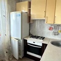 Продаж квартири Харків, ХТЗ, Рогань, 52м²