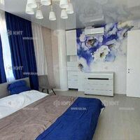 Продаж квартири Харків, Олексіївка, 74м²