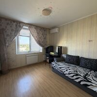 Продажа квартиры Харьков, ХТЗ, Рогань, 47м²