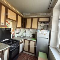 Продаж квартири Харків, ХТЗ, Рогань, 47м²