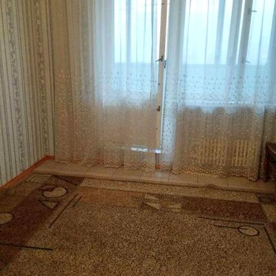 Продажа 	 Харьков,  Юбилейный (50-летия ВЛКСМ) пр.   65
