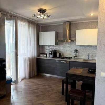 Продажа 	 Харків, Героїв Харкова 124/7 Героїв Харкова (Московський) пр.   124/7