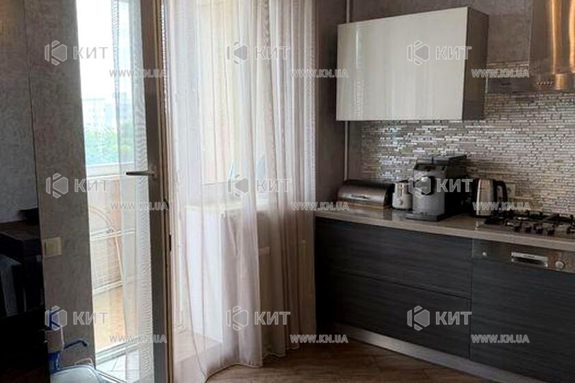 Продаж квартири Харків, Малишева, 73.7м²