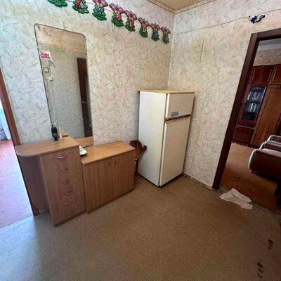 Продажа 	 Харків,  Ювілейний (50-річчя ВЛКСМ) пр.   67