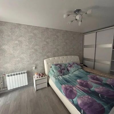 Продажа 	 Харків,  Каденюка (Танкопія) вул.   8