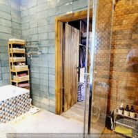 Продажа квартиры Харьков, Научная, 95м²