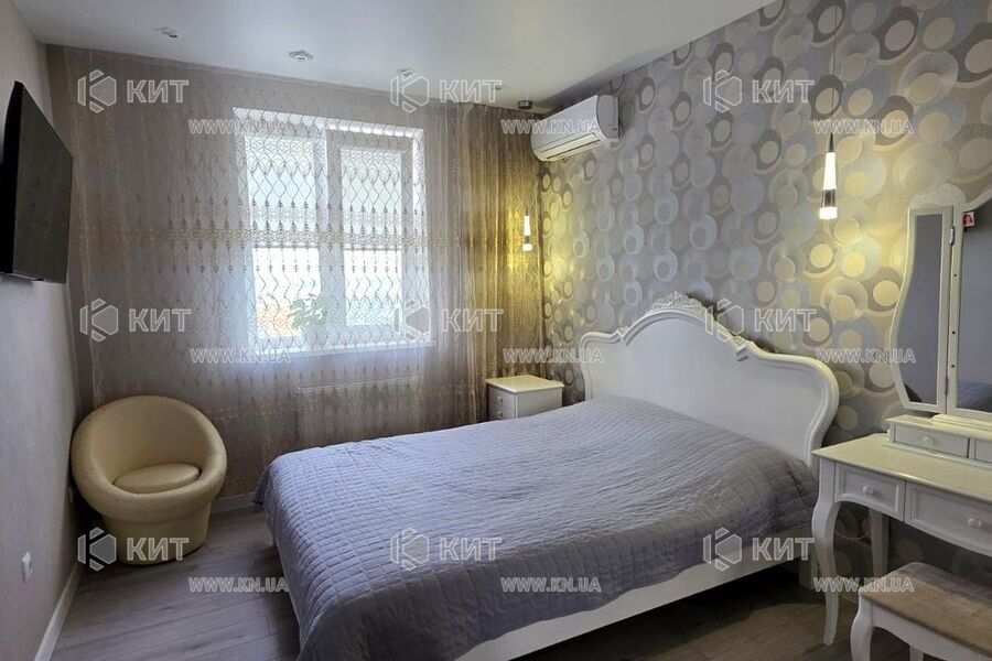 Продажа квартиры Харьков, Спортивная, Гагарина, Защитников, 70м²