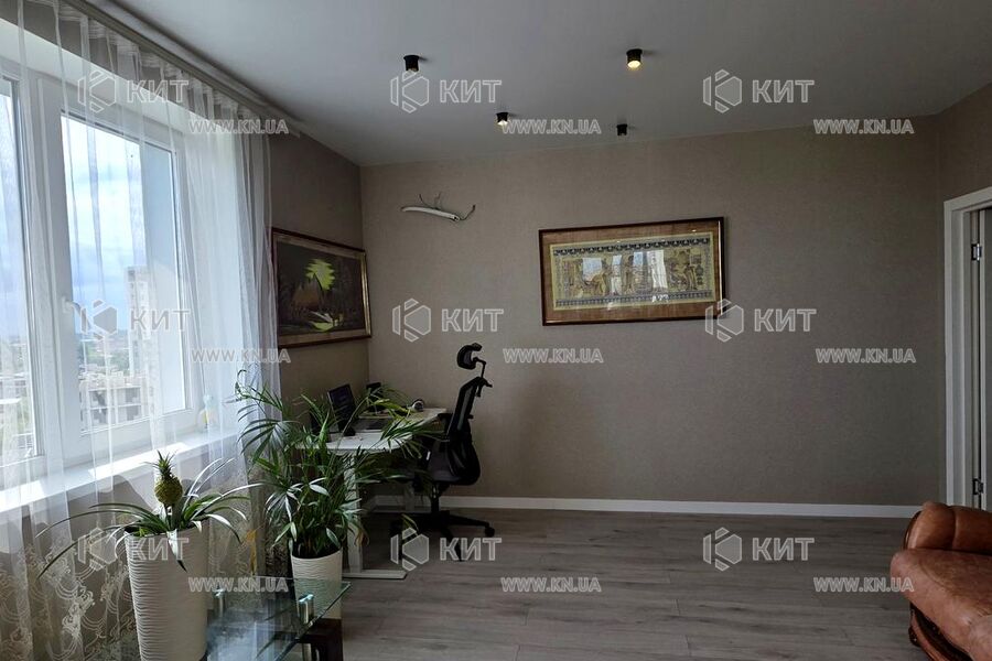 Продажа квартиры Харьков, Спортивная, Гагарина, Защитников, 70м²