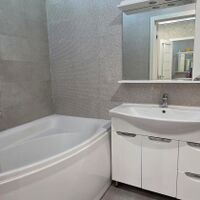 Продажа квартиры Харьков, Спортивная, Гагарина, Защитников, 70м²