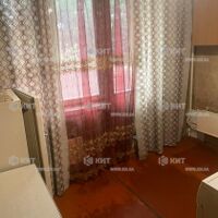 Продаж квартири Харків, ХТЗ, Рогань, 37м²