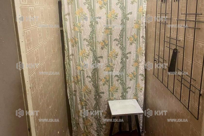Продаж квартири Харків, ХТЗ, Рогань, 37м²