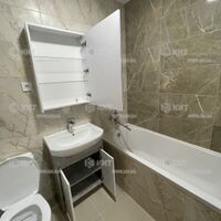 Продаж квартири Харків, ХТЗ, Рогань, 35.9м²