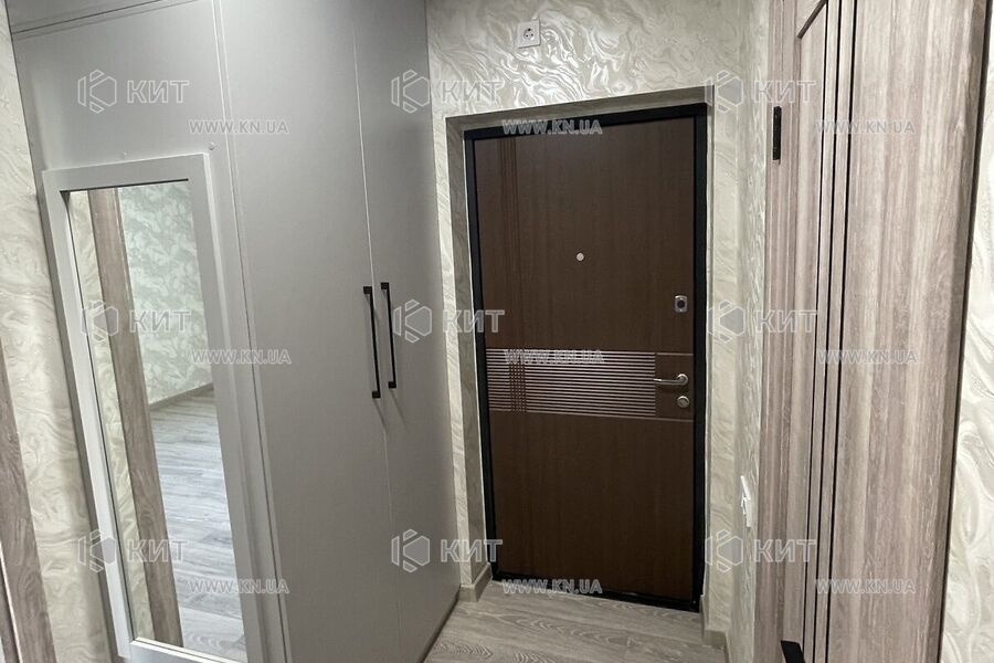 Продаж квартири Харків, ХТЗ, Рогань, 35.9м²