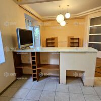 Продаж квартири Харків, Наукова, 103м²