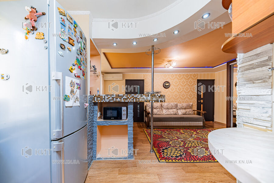 Продаж квартири Харків, Жуковського, П’ятихатки, 56м²
