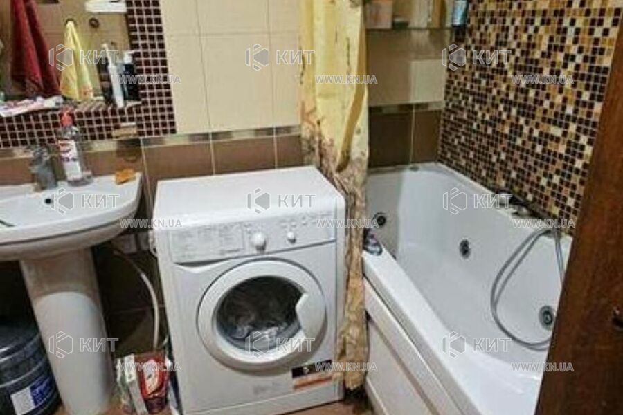 Продаж квартири Харків, Олексіївка, 70м²