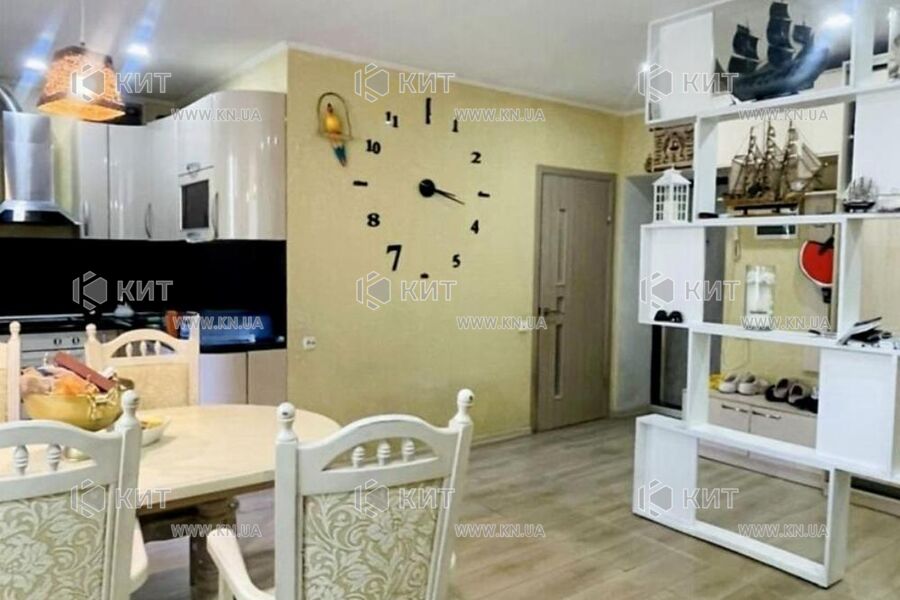Продаж квартири Харків, Олексіївка, 55м²