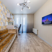 Продаж квартири Харків, ХТЗ, Рогань, 79м²