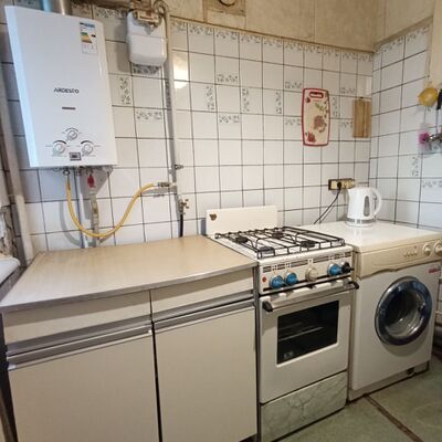 Продажа 	 Харьков,  Молчановский пер.   12