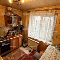 Продаж квартири Харків, ХТЗ, Рогань, 41м²