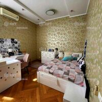 Продаж квартири Харків, Наукова, 118м²