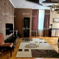 Продаж квартири Харків, Наукова, 118м²