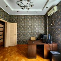 Продаж квартири Харків, Наукова, 118м²