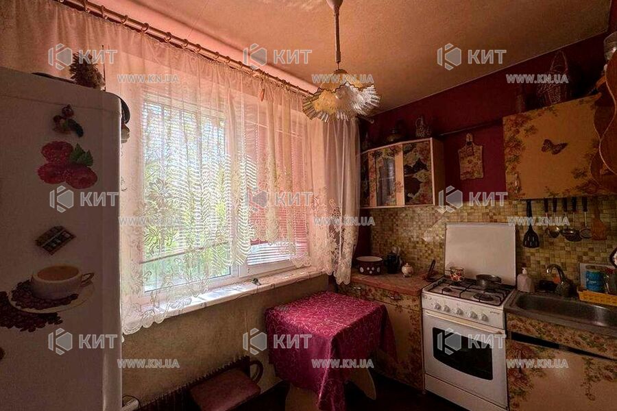 Продажа квартиры Харьков, ХТЗ, Рогань, 33м²