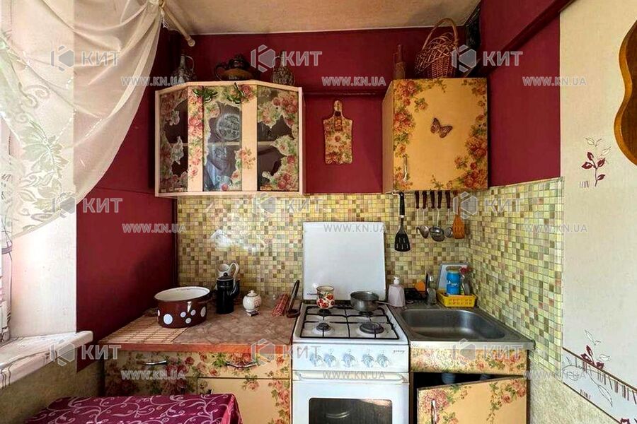 Продажа квартиры Харьков, ХТЗ, Рогань, 33м²