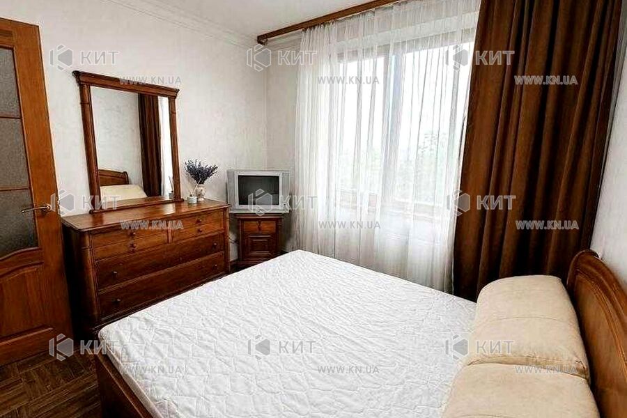 Продаж квартири Харків, ХТЗ, Рогань, 45м²