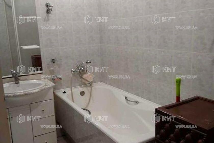 Продаж квартири Харків, ХТЗ, Рогань, 80м²