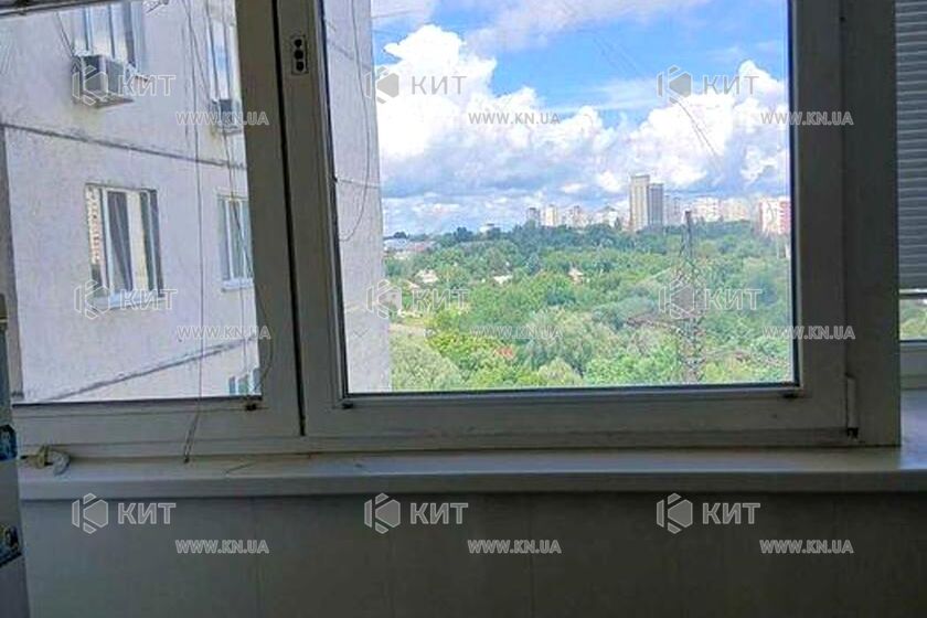 Продаж квартири Харків, ХТЗ, Рогань, 80м²