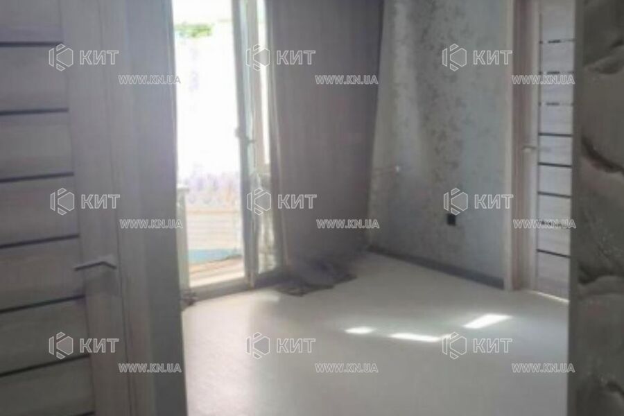 Продаж квартири Харків, ХТЗ, Рогань, 45м²