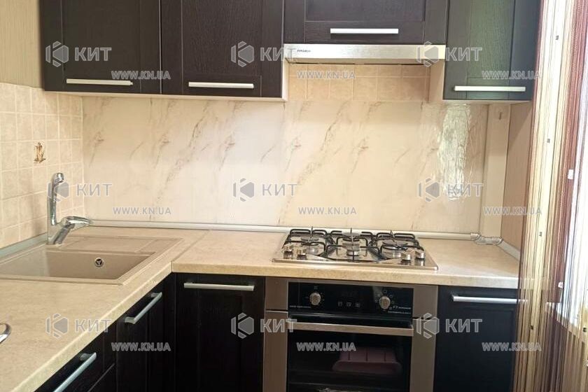 Продаж квартири Харків, ХТЗ, Рогань, 45м²