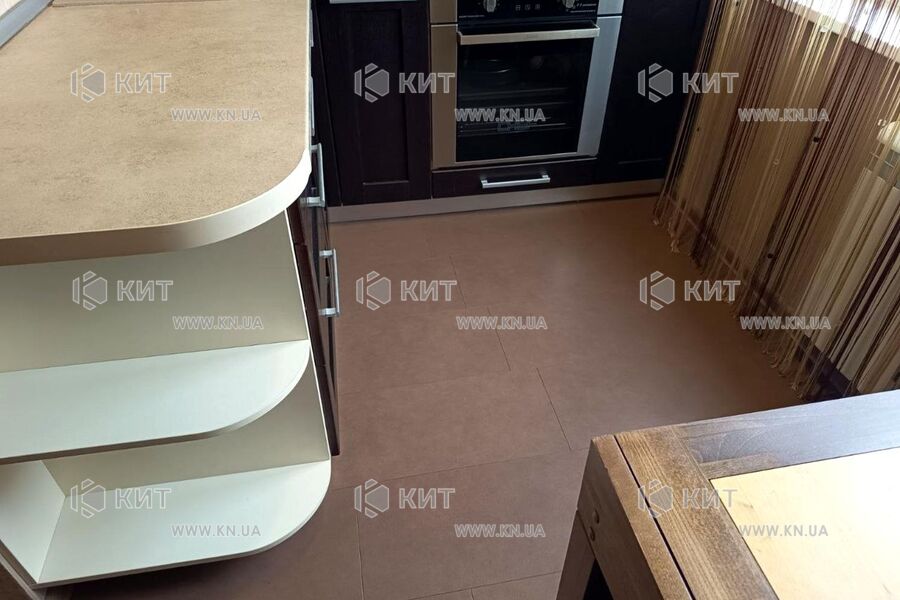 Продаж квартири Харків, ХТЗ, Рогань, 45м²