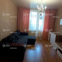Продаж квартири Харків, ХТЗ, Рогань, 45м²