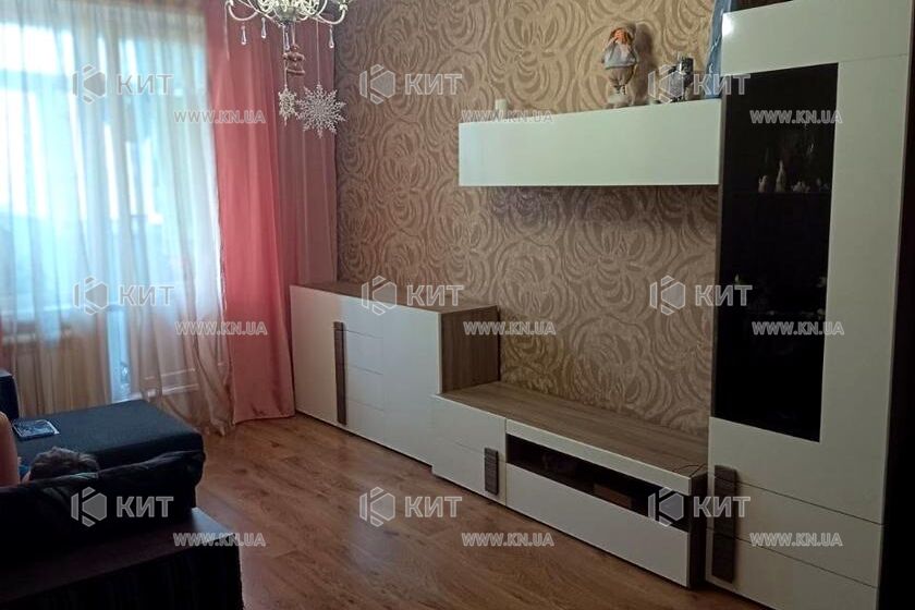 Продаж квартири Харків, ХТЗ, Рогань, 45м²