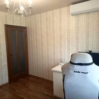 Продаж квартири Харків, ХТЗ, Рогань, 45м²