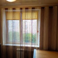 Продаж квартири Харків, ХТЗ, Рогань, 45м²