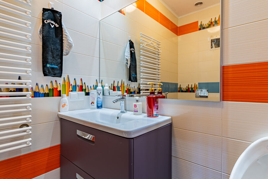 Продаж будинку Кам'яна Яруга, Усі, 167м²