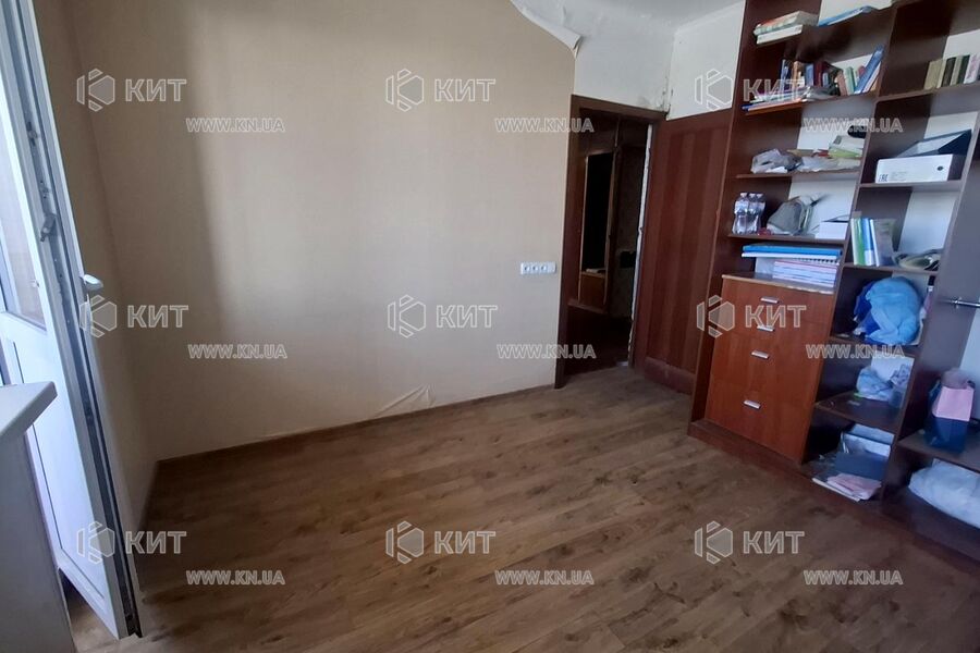 Продажа квартиры Харьков, ХТЗ, Рогань, 71м²
