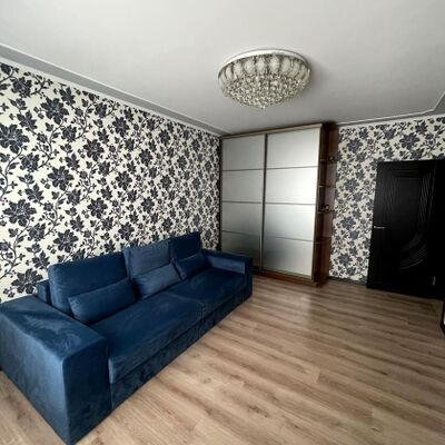 Продажа 	 Харьков,  Тракторостроителей пр.   152